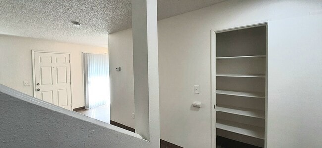 Photo - Rosewood Villas: 2 Bedrooms, 1.5 Bathroom ... Unidad 1039-C