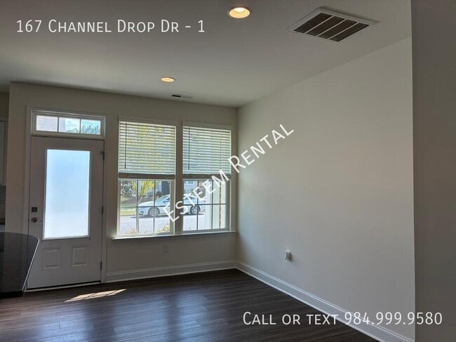 Photo - 167 Channel Drop Dr