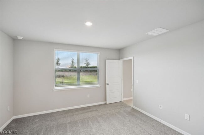 Photo - 17549 Woodland Ct