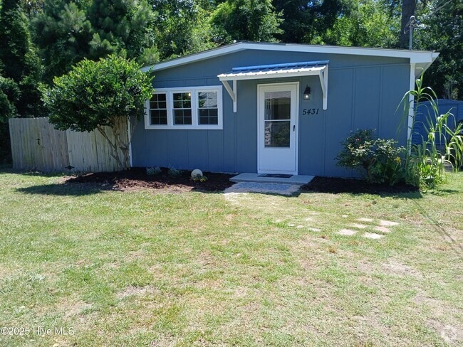 Building Photo - 5501 Myrtle Grove Rd Rental