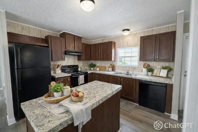 Photo - 1633 Hogue Ave