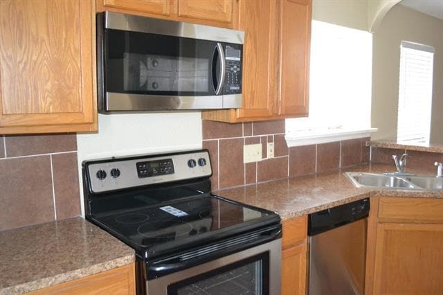 Photo - 5917 Beckett Dr