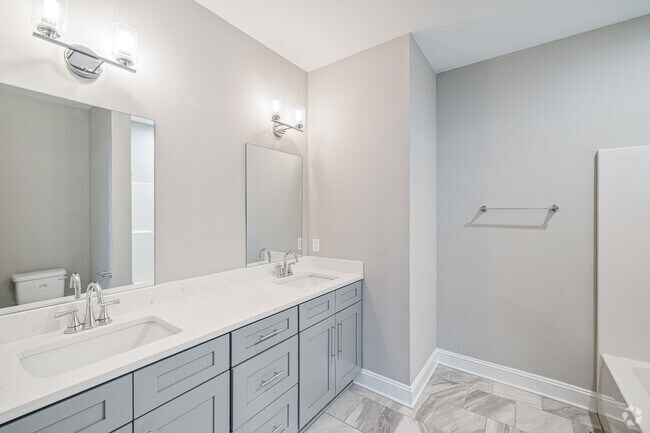3BR, 2BA - 1,375SF - Primary Bathroom