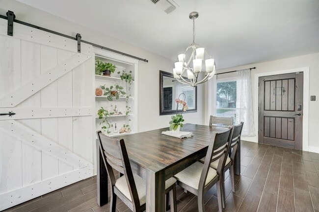 Photo - 6837 Concho St