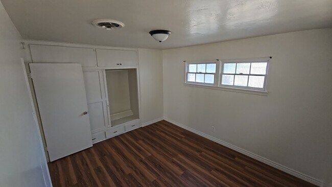 Photo - 44928 Kingtree Ave