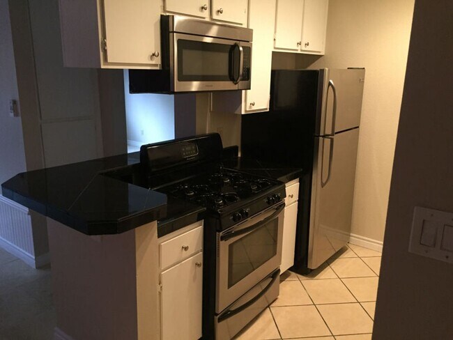 Photo - The Crescent @ Memory Park Apts