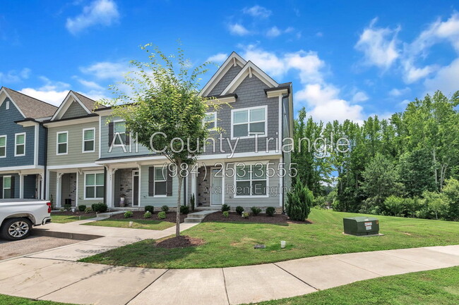 Photo - 267 Old Grove Ln