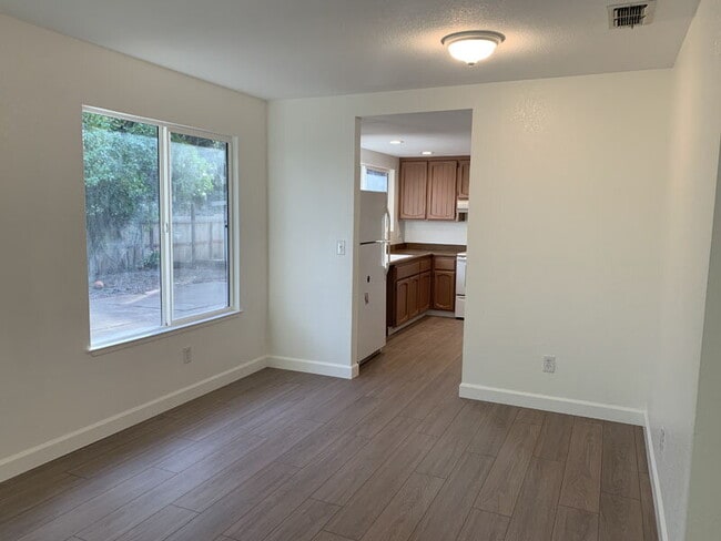 Photo - Recently remodeled home a short walk from Cameron Park Lake for rent!