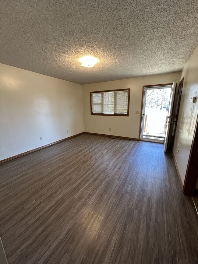 Photo - 401 E Adams St Unit 401 E. Adams Apt. A