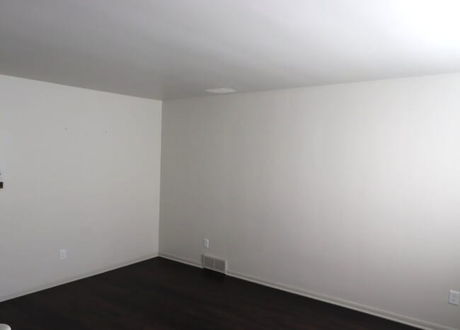 Photo - Updated 3-Bed Duplex with 1.5 Baths in Appleton