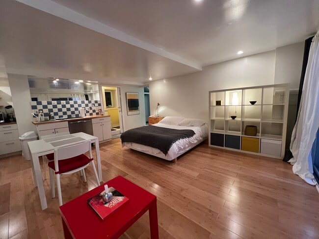 Photo - 7527 17th St NW Unit 1