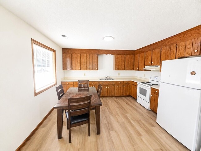 115 Victor Ave Ext