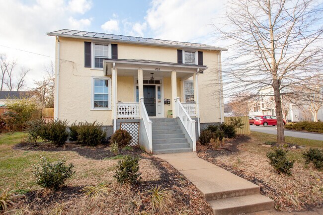 Front entrance - 205 Douglas Avenue Townhome