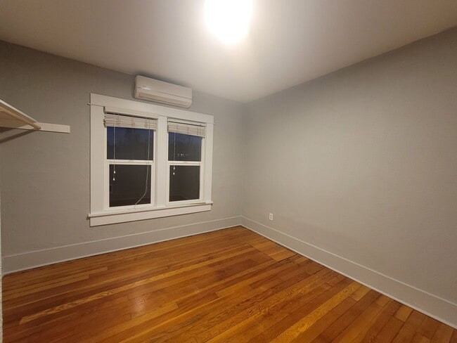 Photo - Charming 2 bed 1 bath