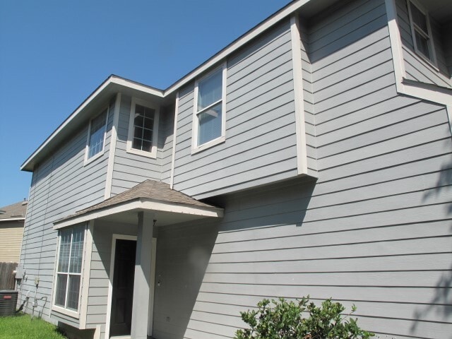 Photo - 14426 Fairbuff Ln