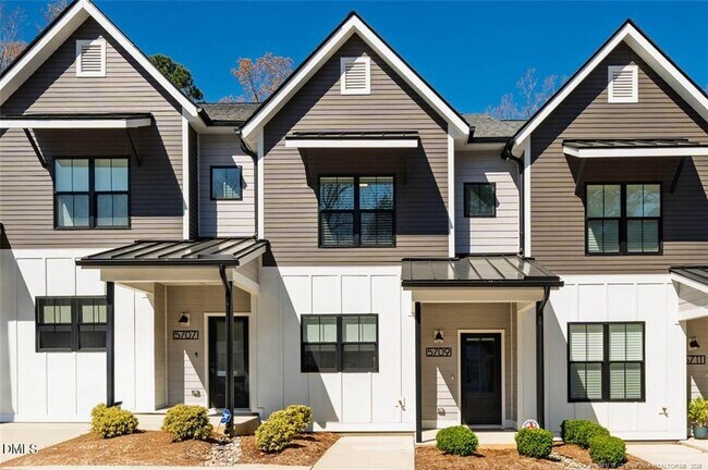 5709 Parker Pnes Ct