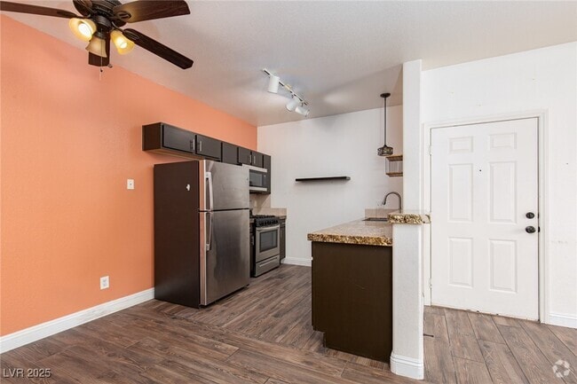 Building Photo - 4960 Harrison Dr Unit 128 Rental