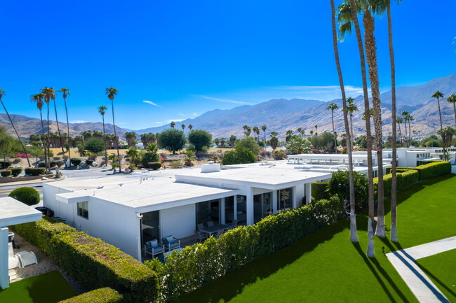 962 E Murray Canyon Dr House - House Rental in Palm Springs, CA ...