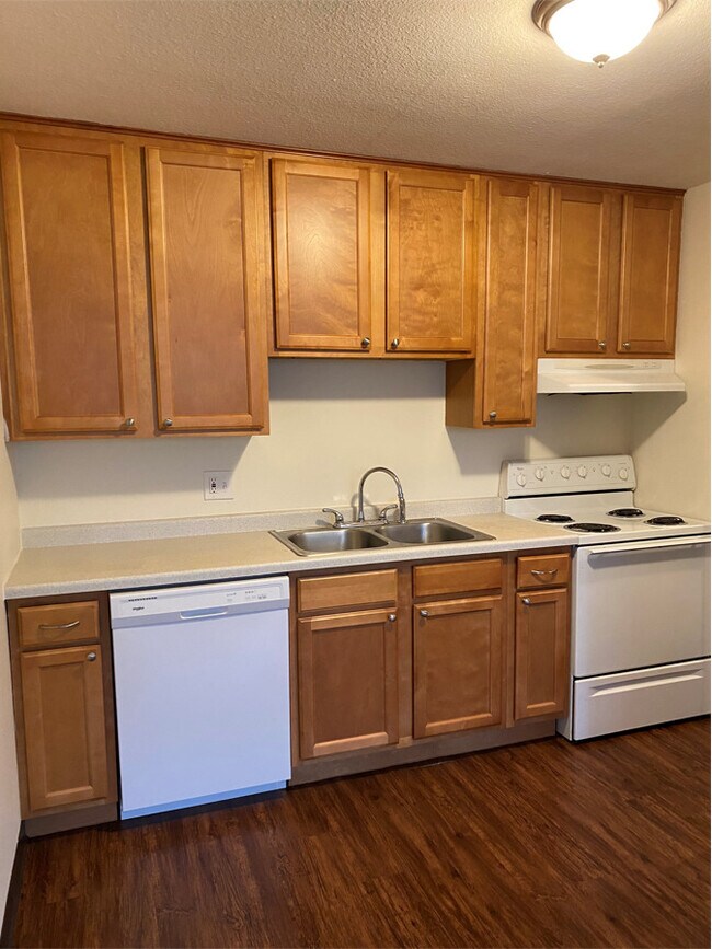 Photo - 2647 Emerson Ave S