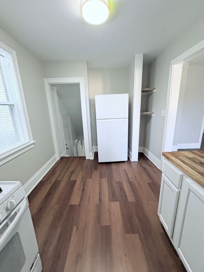 Photo - Charming 3 beds 1 bath in Columbus!