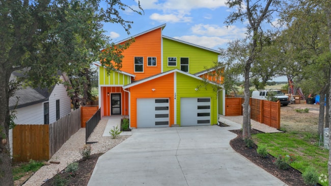 Building Photo - 124 S Mockingbird Cir Rental
