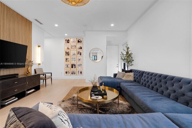 Photo - 2618 Trapp Ave