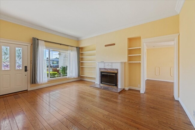 833 Ocean View Ave