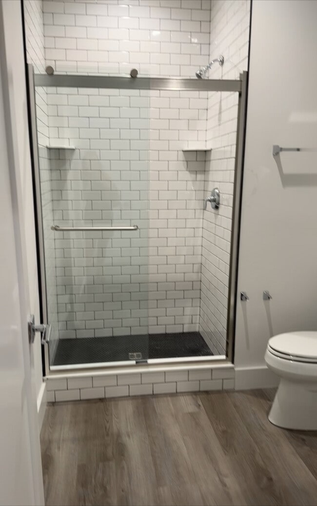 Photo - 528 Black Rock Tpke