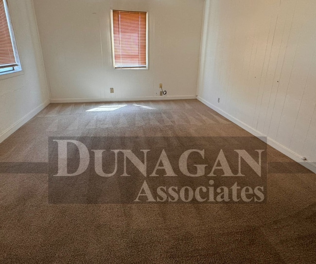 Photo - 2 Bedroom 1 Bath home Central Heating and Cooling