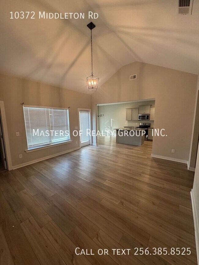 Photo - 10372 Middleton Rd