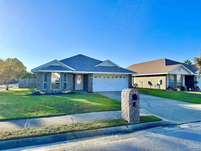 Building Photo - 3745 Manhattan Ct