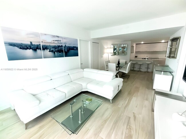 Building Photo - 1300 S Miami Ave Unit 2209 Rental