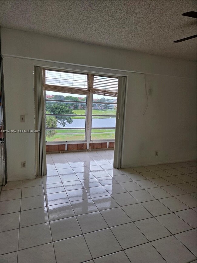Photo - 101 SW 132nd Way Unit 404J