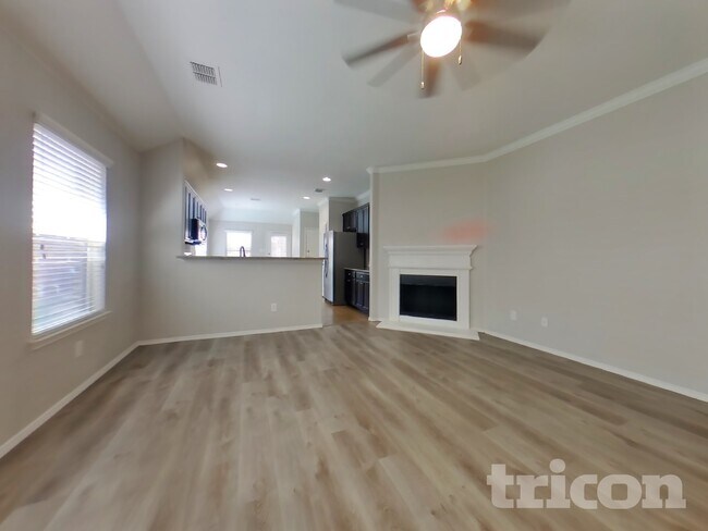Photo - 9129 Holliday Ln