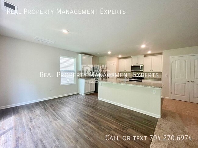 Photo - 9139 Creedmore Hills Dr