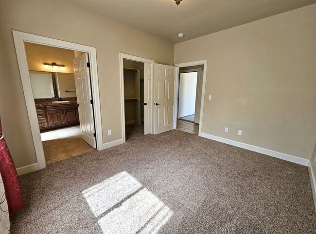 Photo - 2817 Tuscanna Dr