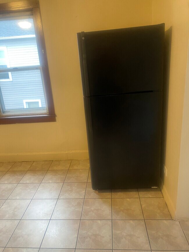 Fridge - 3605 S Washtenaw Ave Unit 2