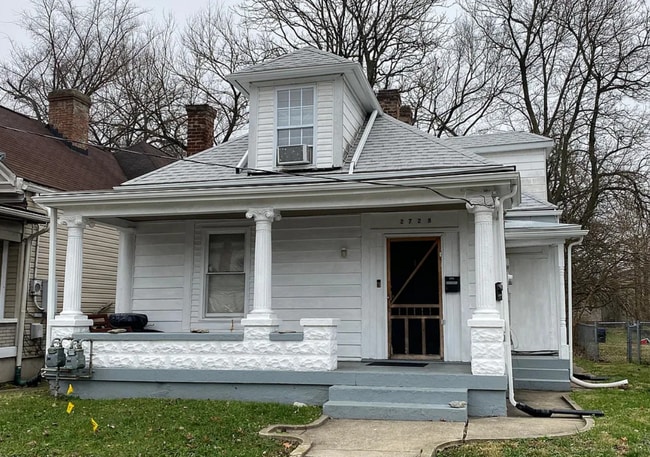 Building Photo - 2728 W Madison St