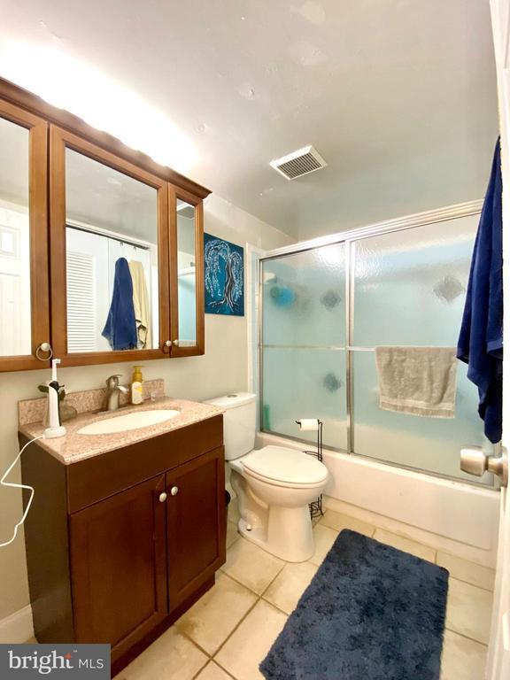 Photo - 5200 Hilltop Dr