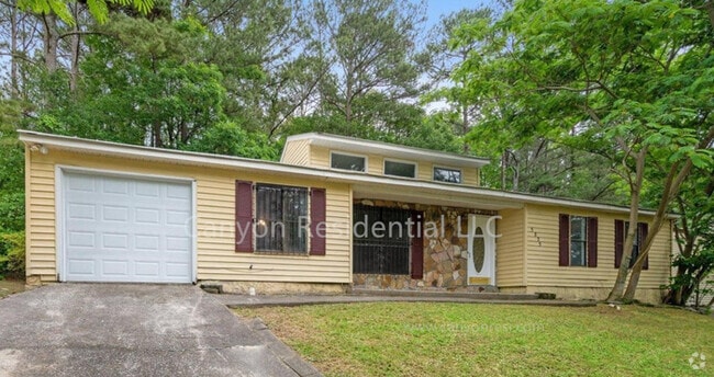 Building Photo - 5825 Vernier Dr SW Rental