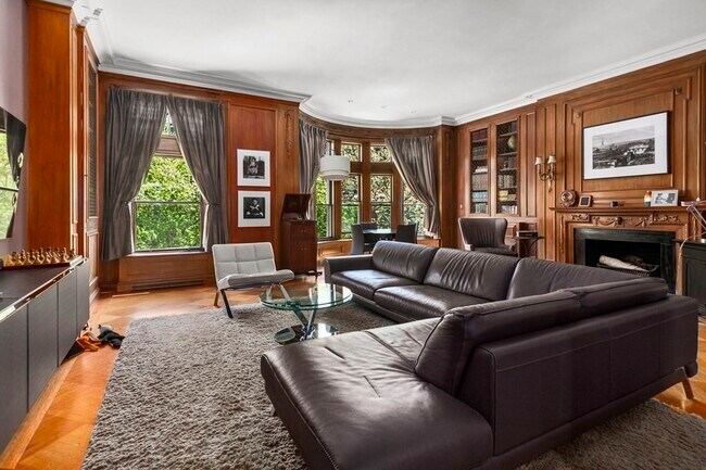 Photo - 324 Beacon St Unidad 4