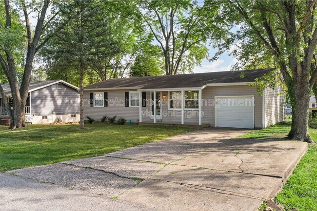 Photo - 235 Midland Dr