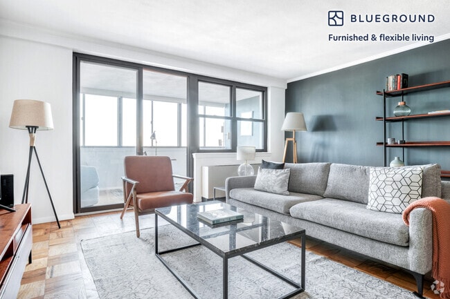Building Photo - 8 Whittier Pl Rental