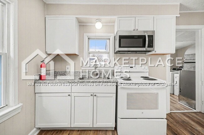 Photo - 19221 Melvin St