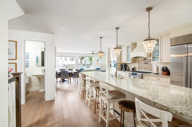 298 Playa Del Sur St