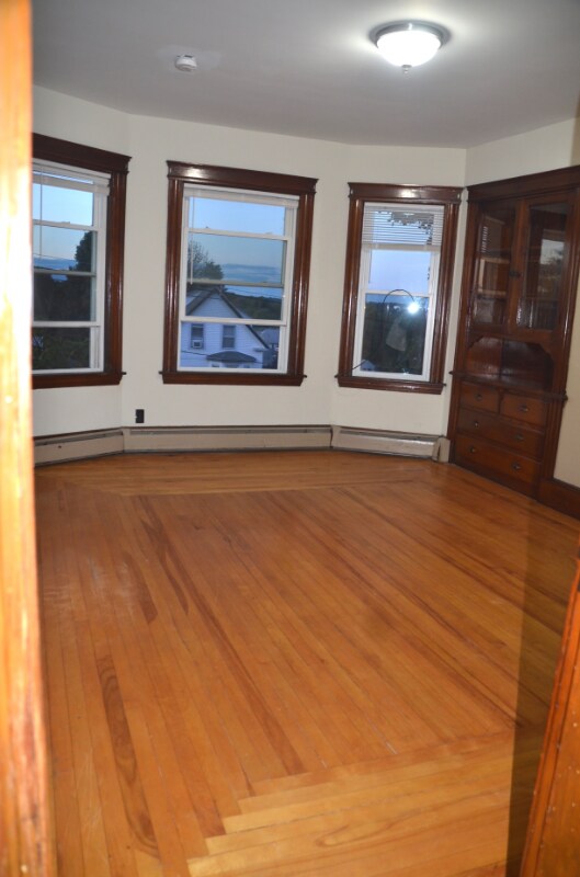 193 Grove St Apartment Unit 5 Haverhill, MA