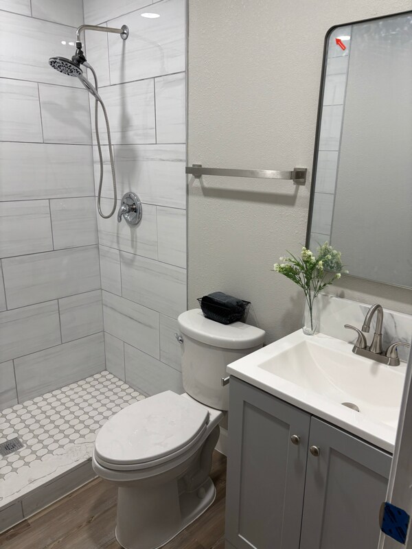 Photo - 141 Echols St