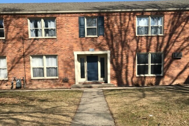 Photo - Vernier Park Apartments