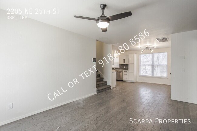 Photo - 2205 NE 25th St