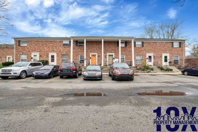 Photo - 141 Beacon Run W